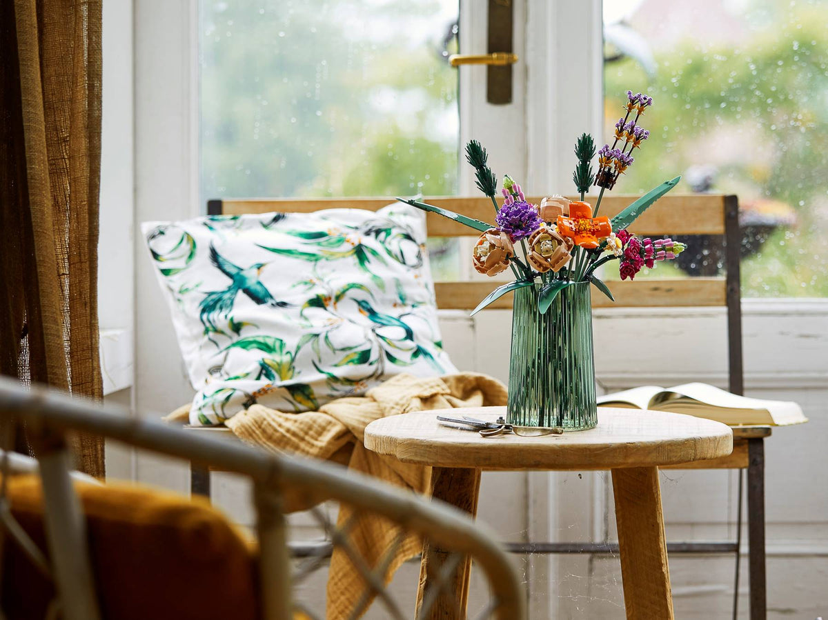 5702016913767