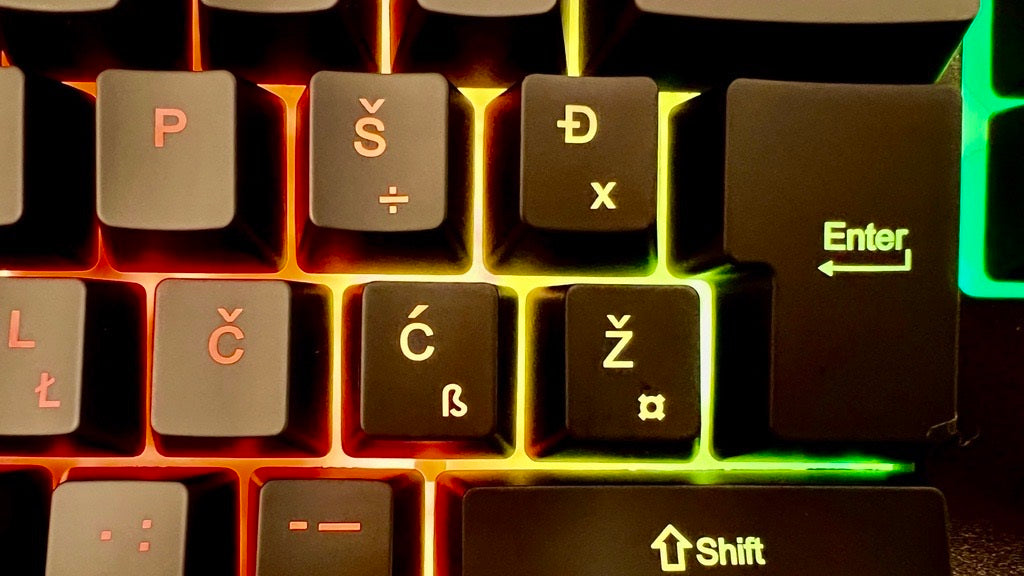 6950376720832